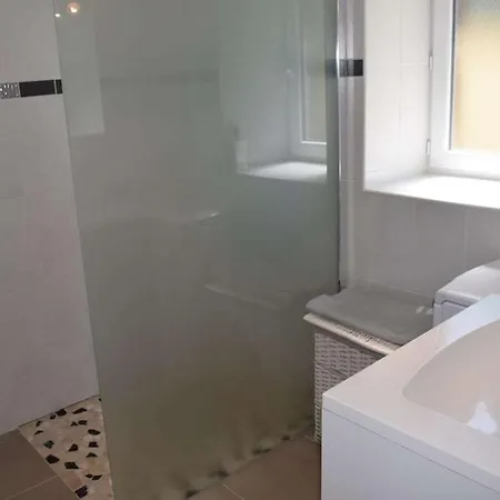 Holiday home With 2 Bedrooms
