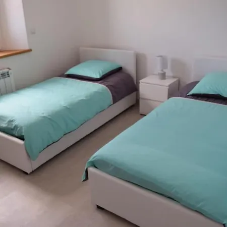 With 2 Bedrooms Дом отдыха *